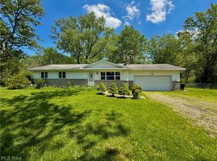 4088 Lynwood Dr, Kent, OH 44240