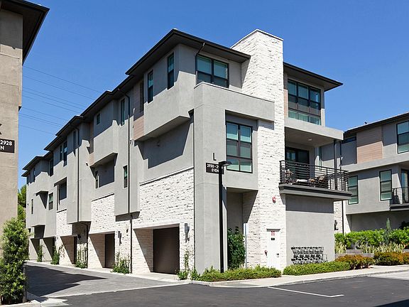 2nd image of 2934 Via Alta Pl