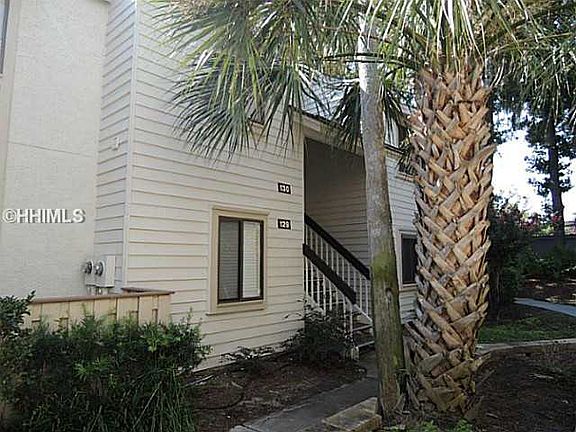 2nd image of 25 Deallyon Ave APT 130