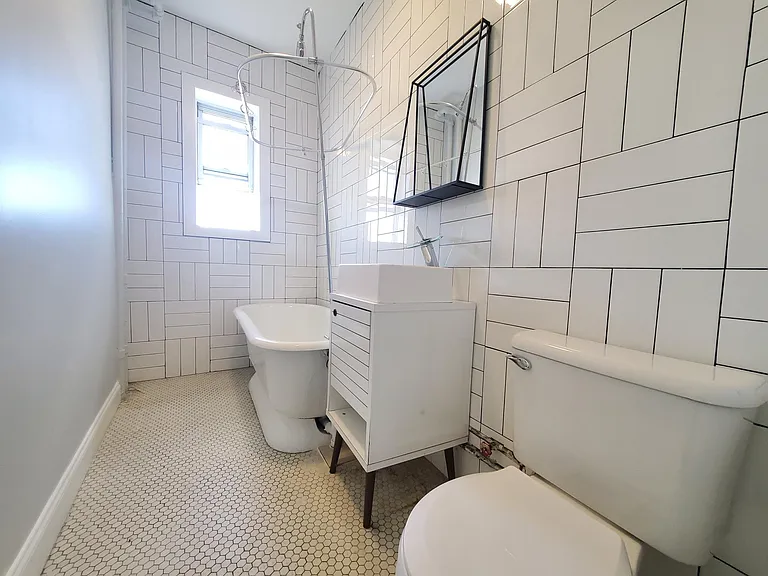 3144 John F Kennedy Blvd #402 — Photo 4