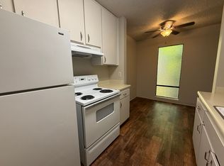 Near Everything, All Amenities! 1616 Q Street, Camellia Court Apartments, Sacramento, CA 95811