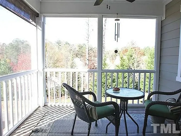 1918 Whirlaway Ct — Photo 10