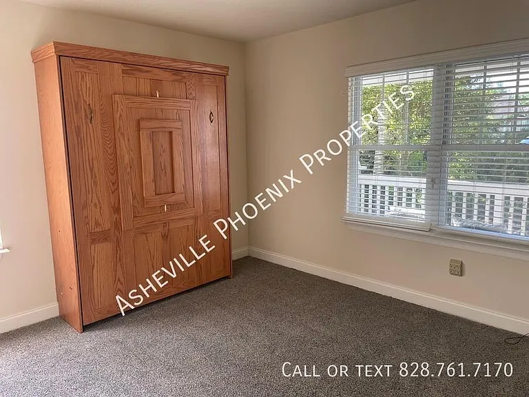 120 Little Fox Ln — Photo 7