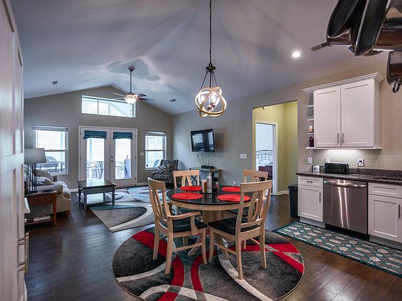 5th image of 275 New Cameron Dr