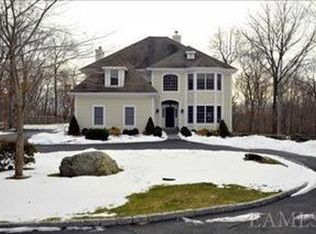 42 Lower Shad Rd, Pound Ridge, NY 10576