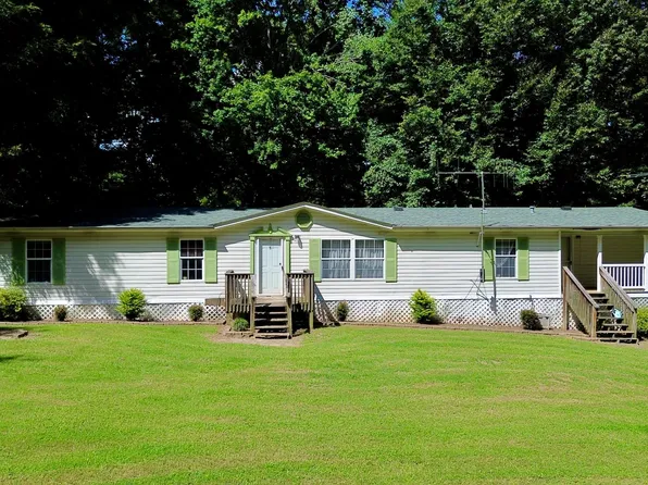2027 Snowflake Rd, Gate City, VA 24251