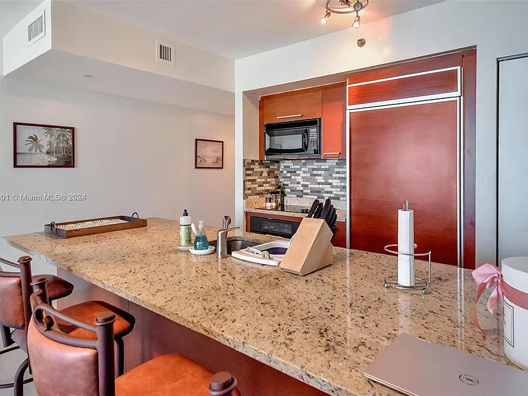 1830 S Ocean Dr #47F — Photo 6