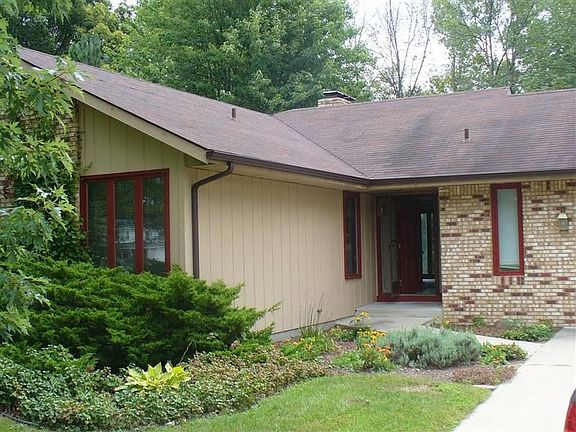 2nd image of 3615 Cottage Grove Ct