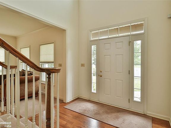4th image of 4704 Reston Dr
