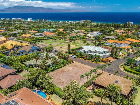 51 Pihaa St Lot 48, Lahaina, HI 96761