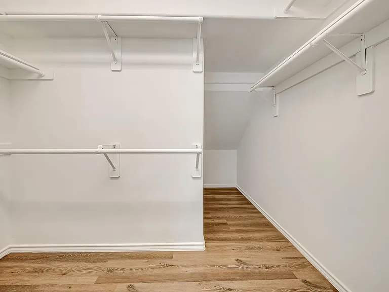 15311 Bronze Leaf Ct — Photo 20