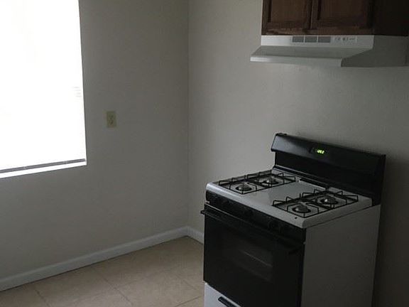 5th image of 6204 Marigny St