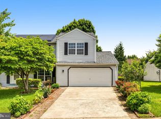 1611 Blacksmith Ln, Herndon, VA 20170