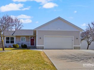 812 N Valley Ave, Fremont, MI 49412