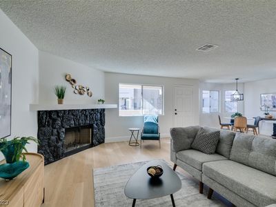 1328 Pinto Rock Ln UNIT 101, Las Vegas, NV, 89128