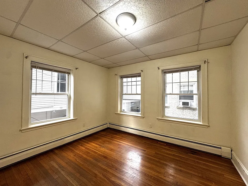97 College Ave #5