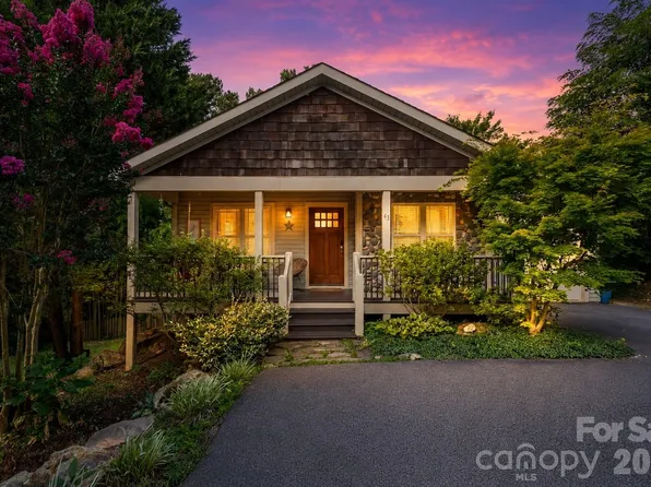 43 Flynn Branch Rd, Asheville, NC 28804