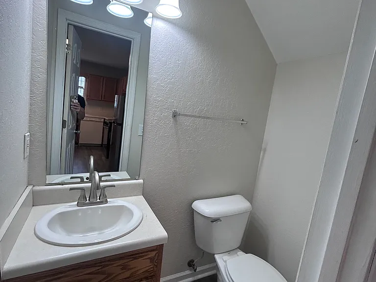 9894 Bettis Estates Ln — Photo 5