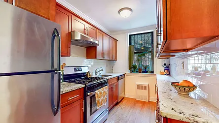 Rented by Bizzarro Agency