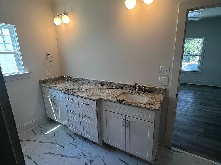 100 Shoreview Dr — Photo 6