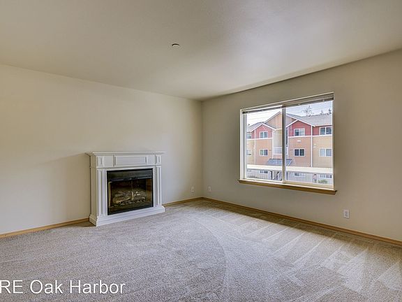 5th image of 1670 SW Mulberry Place B303