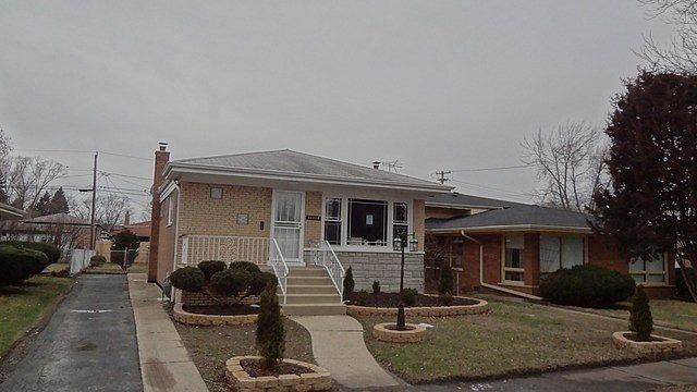 1st image of 14404 Blackstone Ave