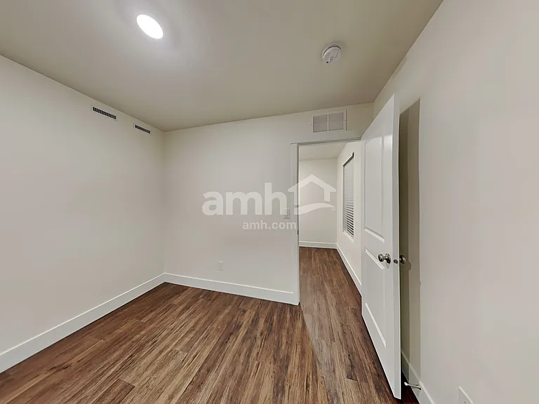 4072 Alameda Creek Ave — Photo 17