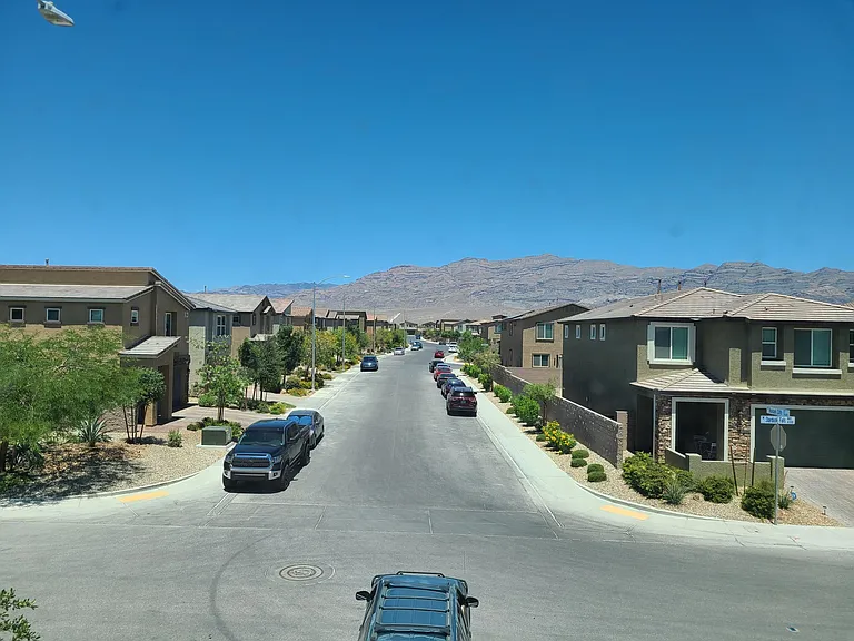 4551 Stardusk Falls Ave — Photo 3