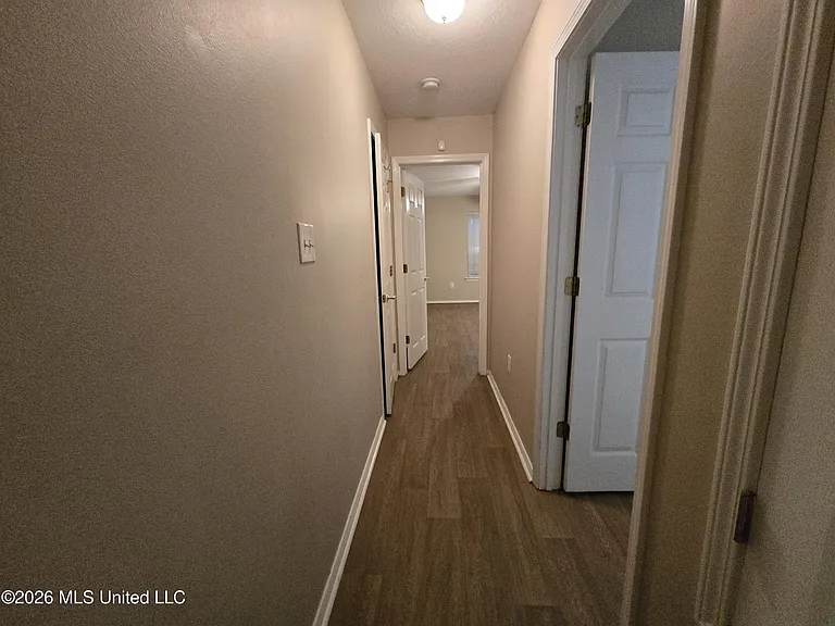 13488 Addison Ave — Photo 11