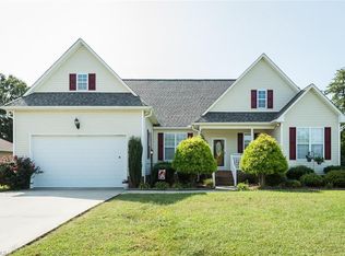 501 Winesap Dr, Graham, NC 27253