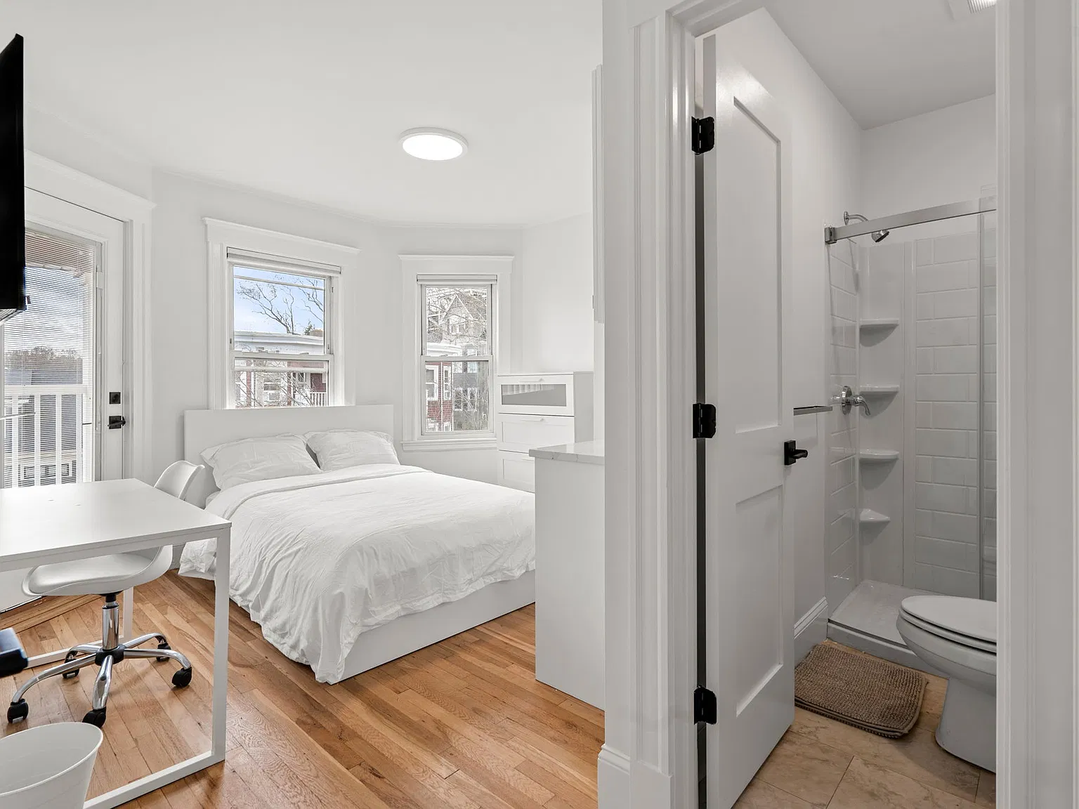 1 bed, $1,600 — Photo 1