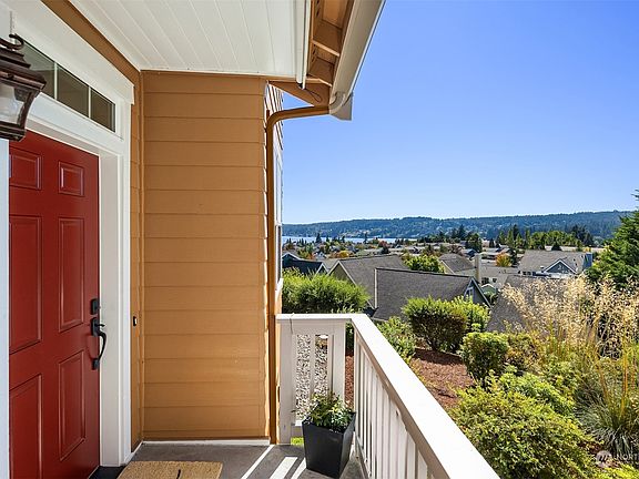 2nd image of 19757 NE Arbutus Court #100