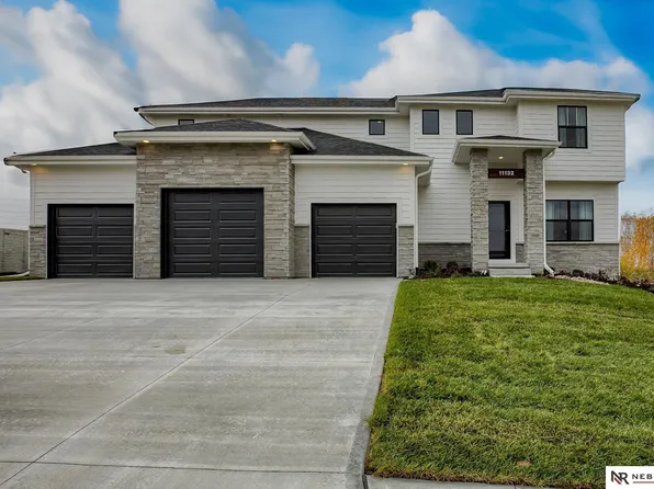 11132 N 161st Ave, Bennington, NE 68007