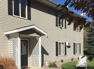 1700 14th St NE APT 11, Faribault, MN 55021
