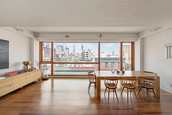 Sold by Nest Seekers International | media 9