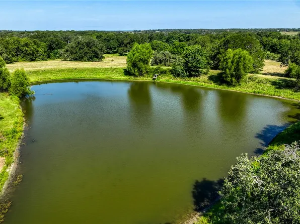 2076 County Road 127, Caldwell, TX 77836