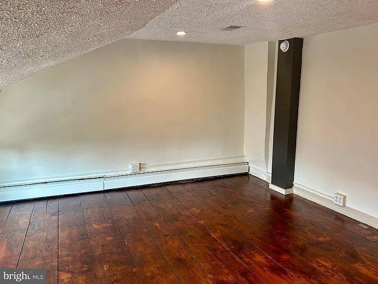1327 W Strasburg Rd — Photo 30