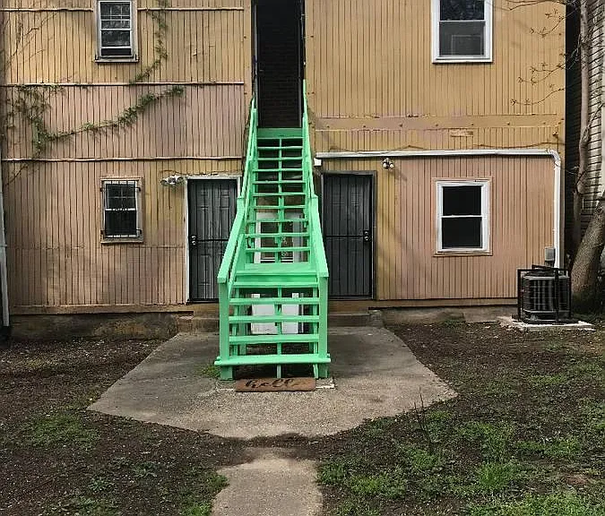 1645 V St SE #1 — Photo 9