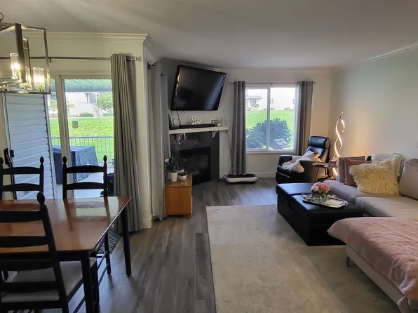 15020 66a Ave #59, Surrey, BC V3S 2A5