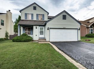 7019 Yorkshire Dr, Woodridge, IL 60517