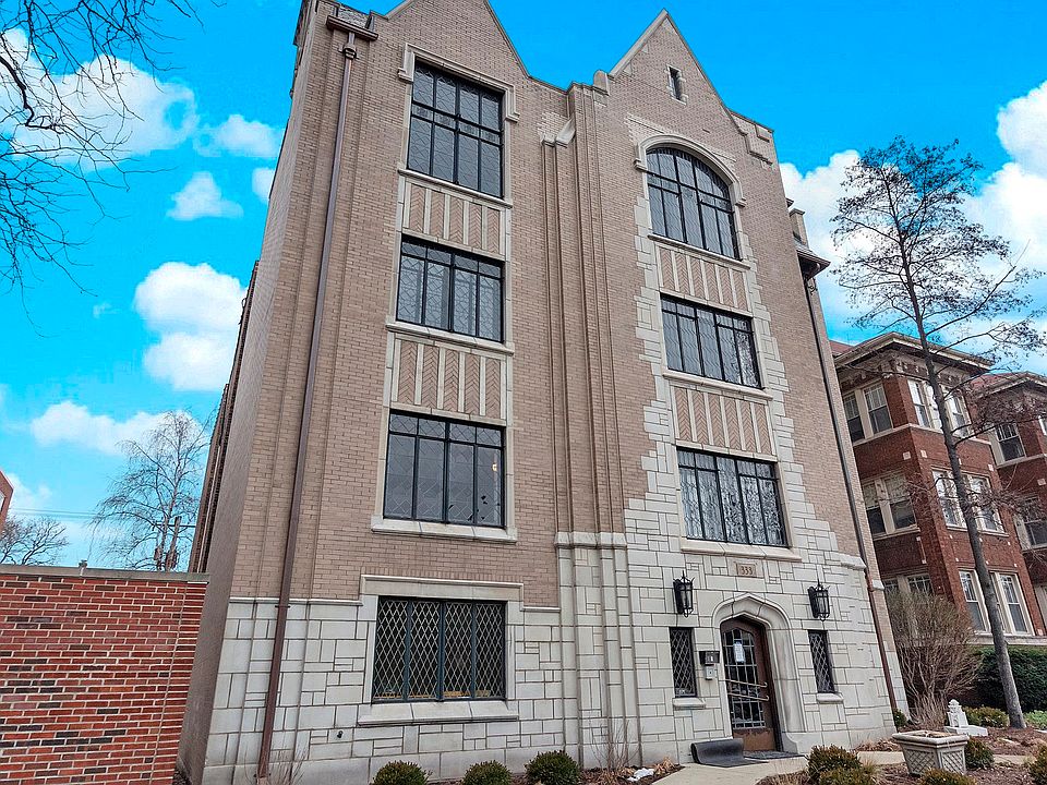 Elevator building with only 7 units