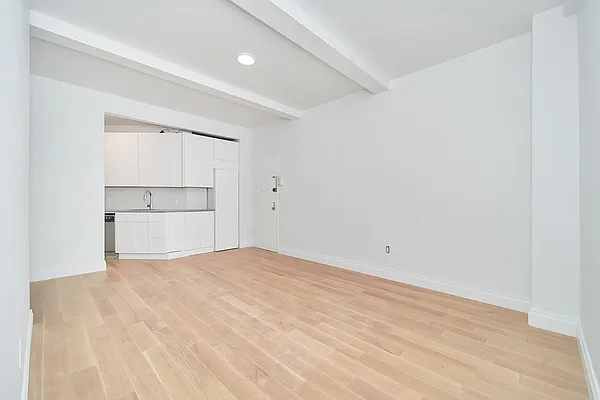 Rented by Living New York | media 1