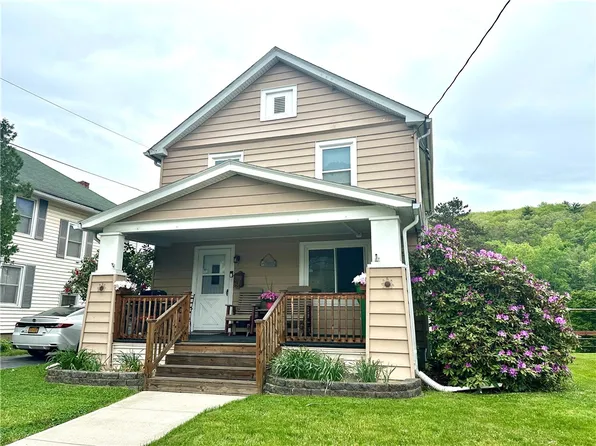 460 W High St, Painted Post, NY 14870