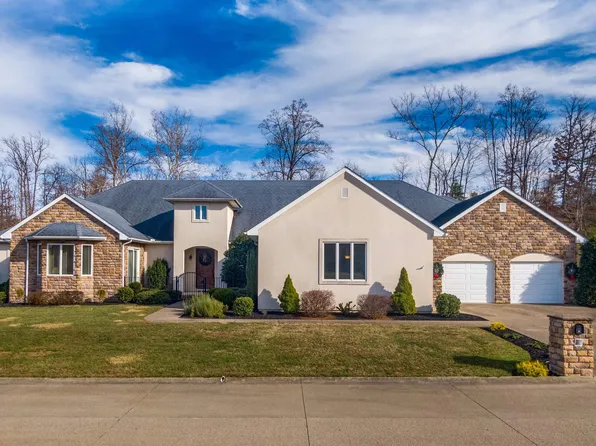 21 Oak Ln, Barboursville, WV 25504