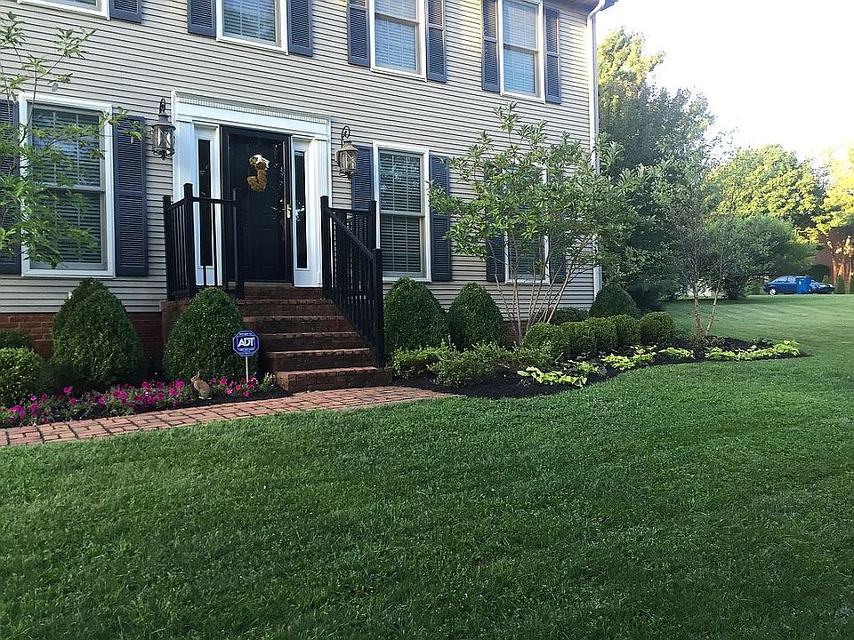 2nd image of 4301 Palmetto Ct