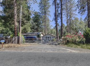 2998 De Woody Ln, Grants Pass, OR 97526