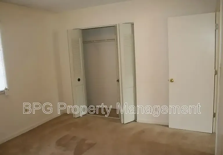 601 Hamlet Ave #D — Photo 17