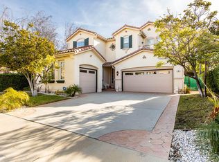 48 E Boulder Creek Rd, Simi Valley, CA 93065