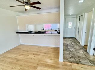 16377 Wato Rd APT 4, Apple Valley, CA 92307