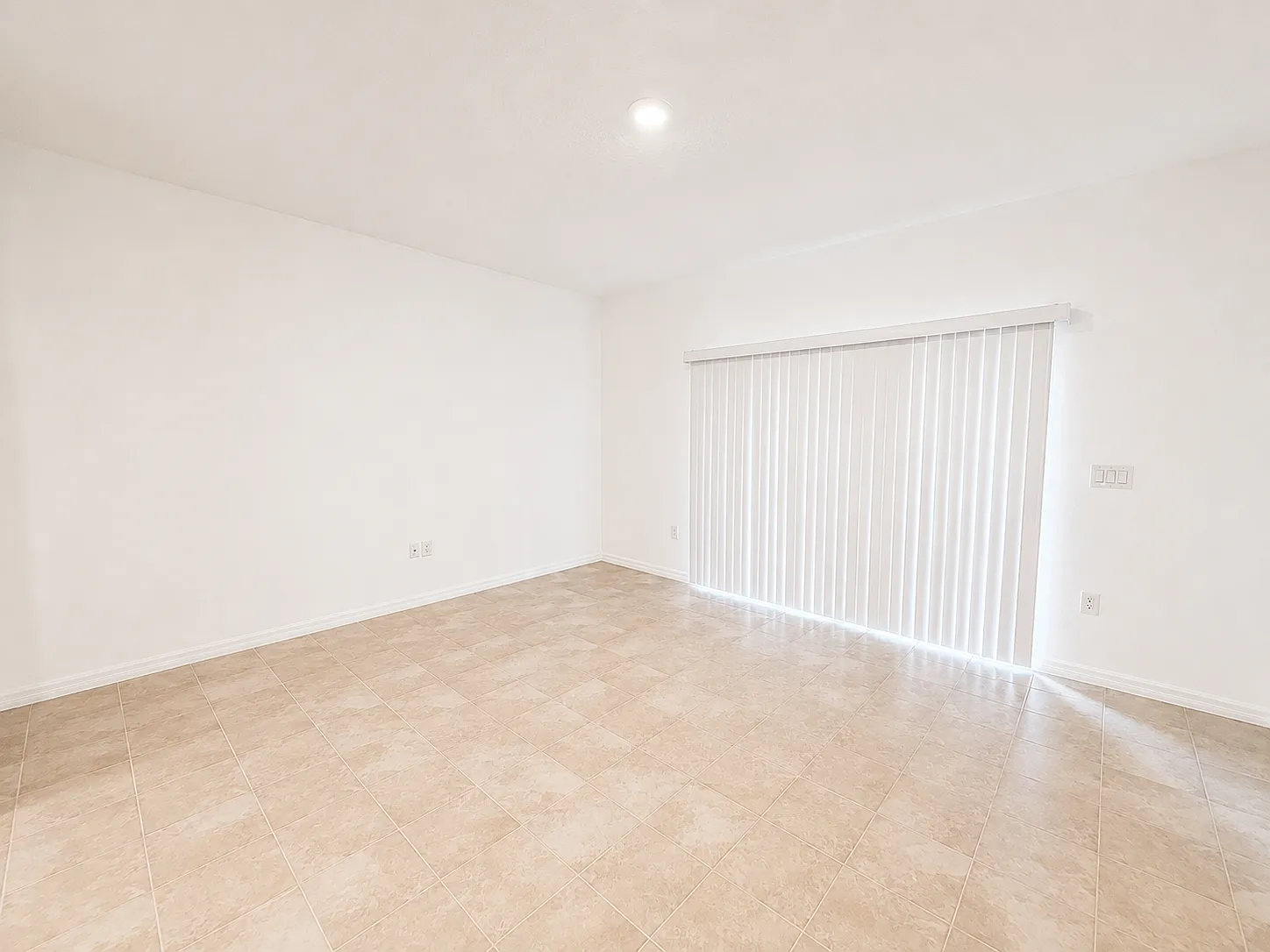 2 bed, 2.5 bath, 1187 sqft, $1,700 — Photo 4